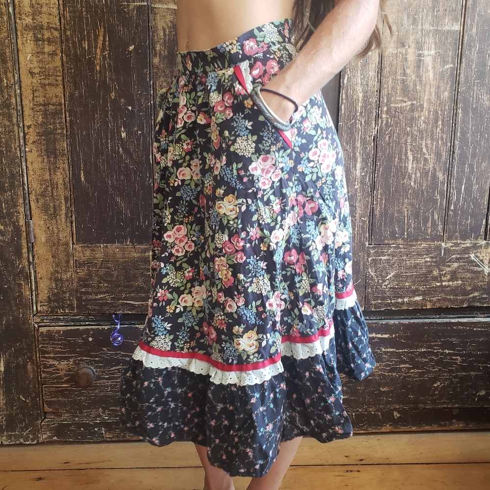 Vintage 70s 100 percent cotton prairie skirt